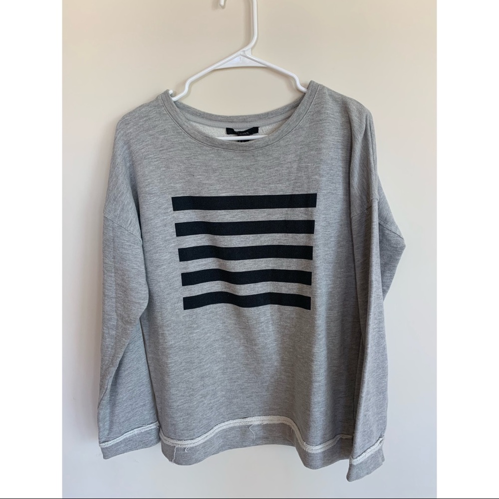 Forever 21 Sweatshirt